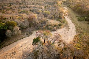 Shimungwe lodge
