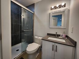 Sarla Villa Surrey