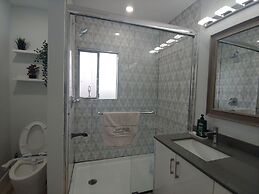 Sarla Villa Surrey