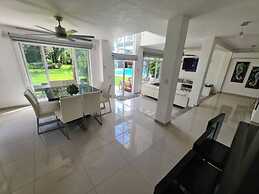 Playacar Villa 10 pax ruins & beach