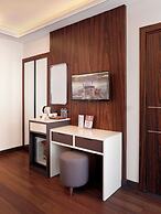 Shining Star Hotel