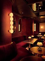 Shining Star Hotel