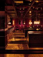 Shining Star Hotel