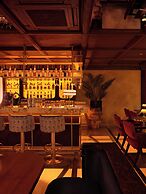 Shining Star Hotel