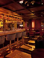Shining Star Hotel