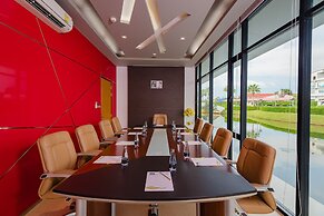 Wyndham Phuket Airport