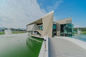 Wyndham Phuket Airport
