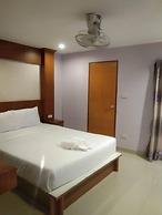 Lucky Inn Residency