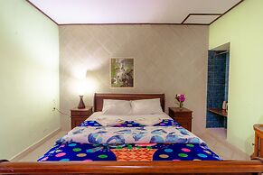 Pacung Indah Hotel & Restaurant