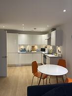 Remarkable 2-bed Apartment in Southampton
