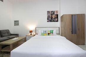 Studio Apartment in Palace Tower 2