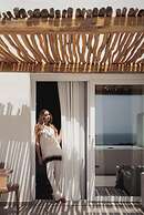 Armony Suites Milos