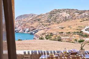 Armony Suites Milos