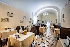 Hotel Minerva
