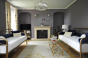 Beautiful 5bedroom house sleeps13 hottub