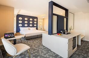 Eastin Hotel Vientiane