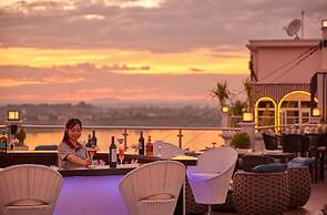 Eastin Hotel Vientiane