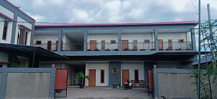 LEMBUNAI HOME STAY