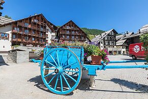 Grange Hike & Ski - 29D Sestriere