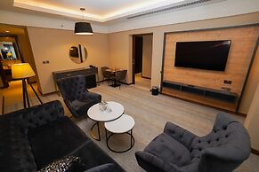 The Grand Lux Hotel