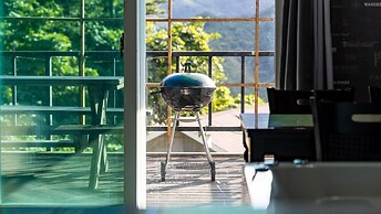 Gapyeong Topclouds Pet&spa Pension