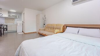 Gapyeong Topclouds Pet&spa Pension