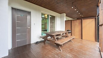 Gapyeong Topclouds Pet&spa Pension