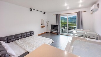 Gapyeong Topclouds Pet&spa Pension