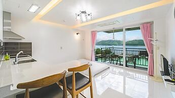 Namhae Spring, Summer, Fall, Winter Pet-