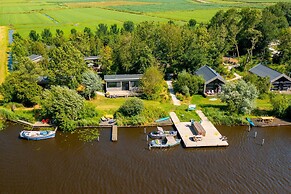 Waterlodge Reade Wikel