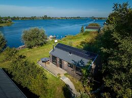 Waterlodge Reidhintsje