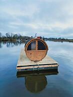Waterlodge Skries in Nes