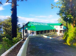 Hotel Surya Resort