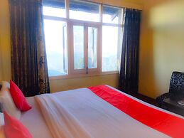 Hotel Surya Resort