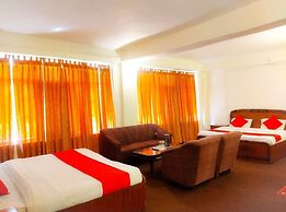 Hotel Surya Resort