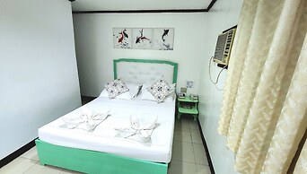 Demiren Hotel and Restaurant
