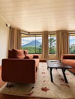 Arenal Roca Lodge