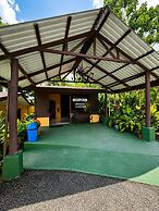 Arenal Roca Lodge