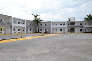 HOTEL MONARCA