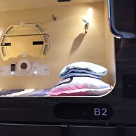 Sleep Cubee Hostel