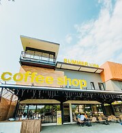 Summerville Hotel & Coffee Shop