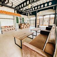Summerville Hotel & Coffee Shop
