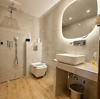 Avra Hotel