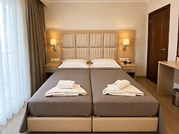 Avra Hotel