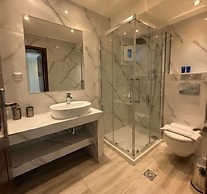 Avra Hotel