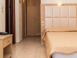 Avra Hotel
