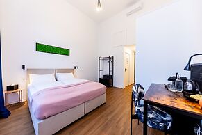 Adagio Downtown Rooms