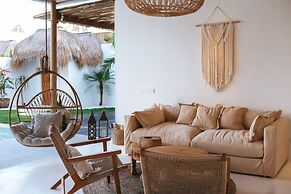 Amaka Villas