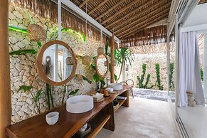 Amaka Villas