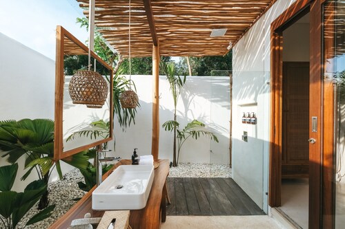 Amaka Villas